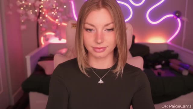 Gallery image thumbnail from Paige's myfreecams stream on, 02/23/2025, 07:09 image 11 of 20