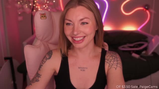 Gallery image thumbnail from Paige's myfreecams stream on, 03/15/2025, 03:23 image 18 of 20