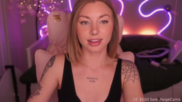 Gallery image thumbnail from Paige's myfreecams stream on, 03/15/2025, 03:23 image 16 of 20