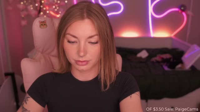 Gallery image thumbnail from Paige's myfreecams stream on, 03/22/2025, 03:07 image 1 of 20