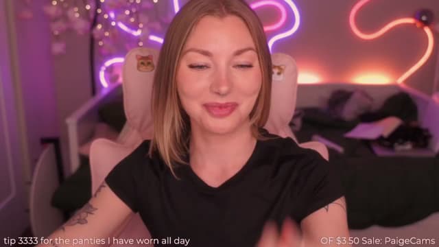 Gallery image thumbnail from Paige's myfreecams stream on, 03/24/2025, 05:26 image 2 of 20