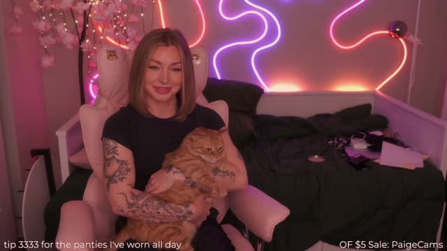 Gallery image thumbnail from Paige's myfreecams stream on, 03/30/2025, 01:06 image 6 of 20