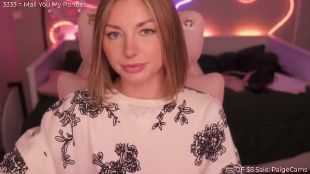 Gallery image thumbnail from Paige's myfreecams stream on, 03/31/2025, 01:55 image 11 of 20