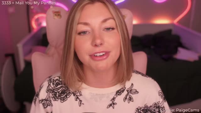 Gallery image thumbnail from Paige's myfreecams stream on, 03/31/2025, 01:55 image 9 of 20
