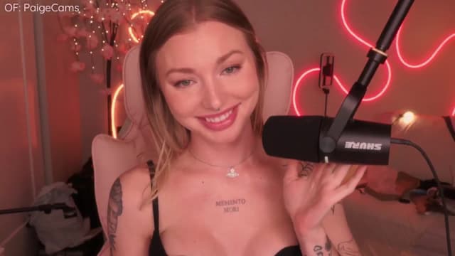 Gallery image thumbnail from Paige's myfreecams stream on, 09/12/2025, 03:58 image 14 of 20