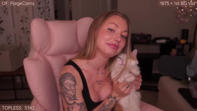 Gallery image thumbnail from Paige's myfreecams stream on, 11/07/2025, 02:43 image 14 of 20