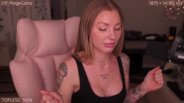 Gallery image thumbnail from Paige's myfreecams stream on, 11/07/2025, 02:43 image 11 of 20