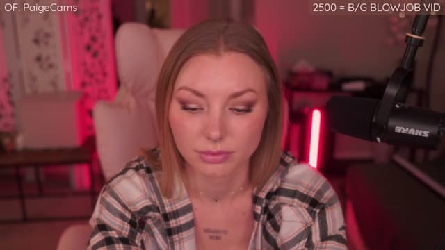 Gallery image thumbnail from Paige's myfreecams stream on, 11/19/2025, 03:33 image 12 of 20