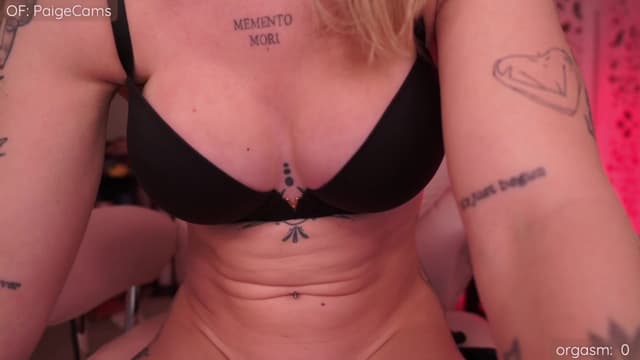Gallery image thumbnail from Paige's myfreecams stream on, 03/01/2026, 05:21 image 18 of 20