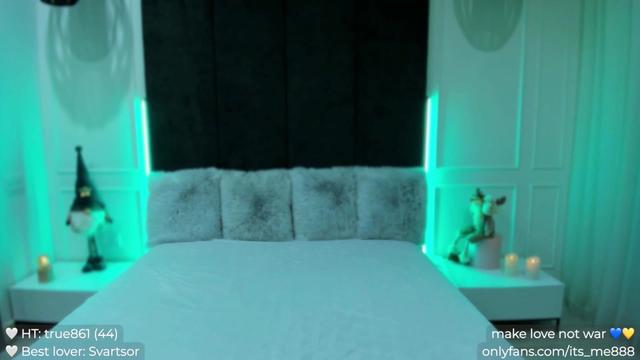 Gallery image thumbnail from Panamera_888's myfreecams stream on, 02/26/2024, 22:00 image 13 of 20