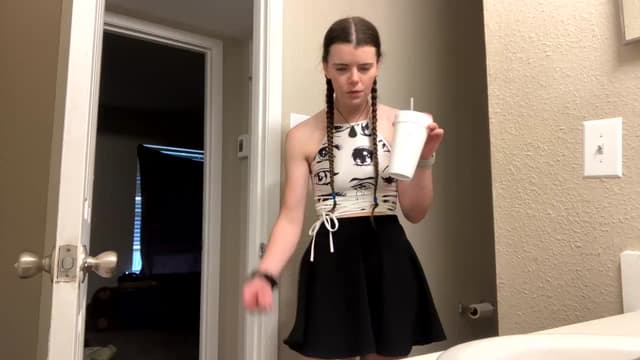 Gallery image thumbnail from Pippi's myfreecams stream on, 06/20/2024, 22:35 image 19 of 20