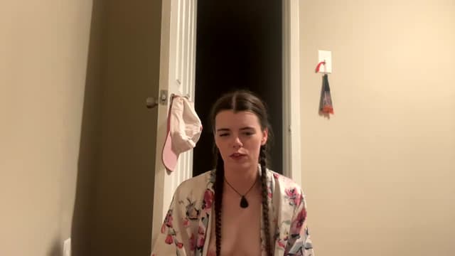 Gallery image thumbnail from Pippi's myfreecams stream on, 06/21/2024, 08:48 image 1 of 20