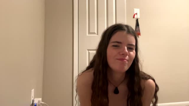 Gallery image thumbnail from Pippi's myfreecams stream on, 06/22/2024, 09:43 image 5 of 20