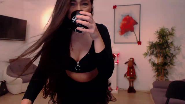Gallery image thumbnail from PoppyNaked's myfreecams stream on, 12/04/2022, 06:42 image 6 of 20