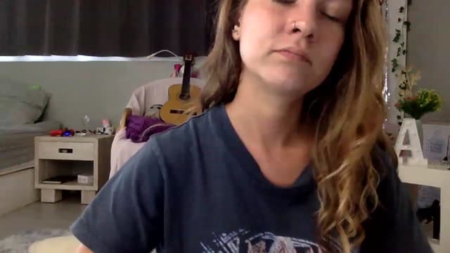 Gallery image thumbnail from Qi_ra's myfreecams stream on, 02/27/2023, 07:57 image 17 of 20