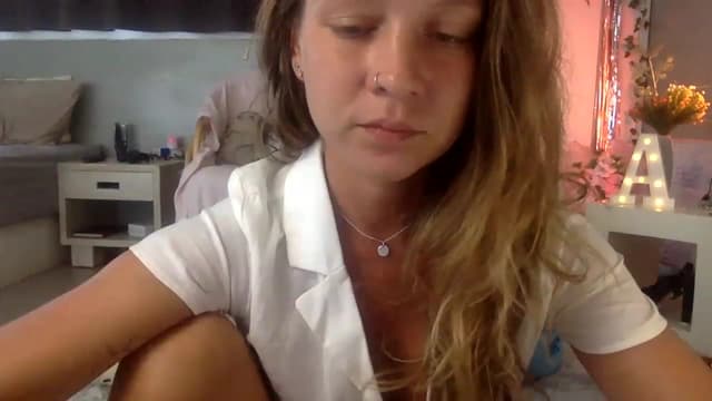 Gallery image thumbnail from Qi_ra's myfreecams stream on, 03/10/2023, 05:19 image 1 of 20