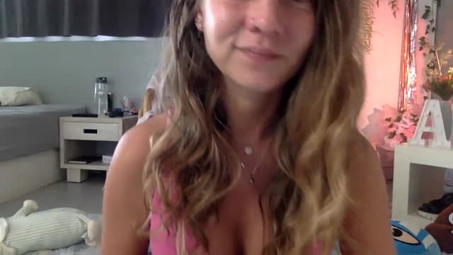 Gallery image thumbnail from Qi_ra's myfreecams stream on, 03/13/2023, 02:07 image 1 of 20