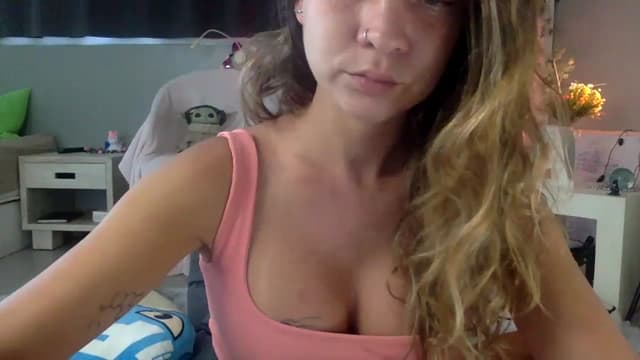 Gallery image thumbnail from Qi_ra's myfreecams stream on, 03/24/2023, 02:56 image 2 of 20