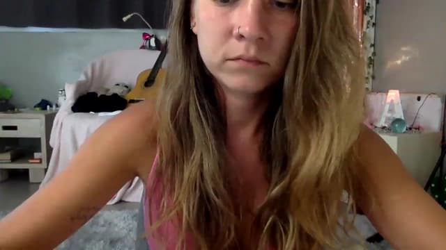 Gallery image thumbnail from Qi_ra's myfreecams stream on, 06/12/2023, 03:12 image 15 of 20