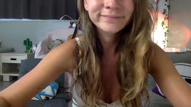 Gallery image thumbnail from Qi_ra's myfreecams stream on, 07/11/2023, 05:54 image 2 of 20