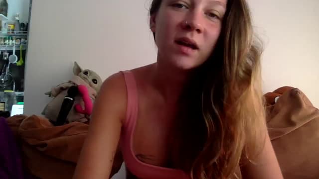 Gallery image thumbnail from Qi_ra's myfreecams stream on, 08/10/2023, 03:48 image 4 of 20