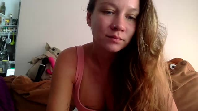 Gallery image thumbnail from Qi_ra's myfreecams stream on, 08/10/2023, 03:48 image 12 of 20