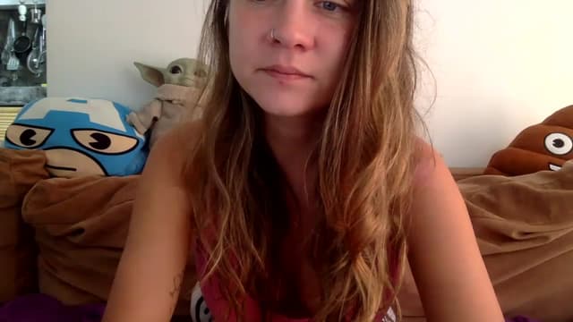 Gallery image thumbnail from Qi_ra's myfreecams stream on, 08/13/2023, 02:55 image 16 of 20