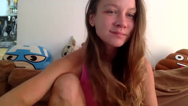 Gallery image thumbnail from Qi_ra's myfreecams stream on, 08/13/2023, 02:55 image 4 of 20