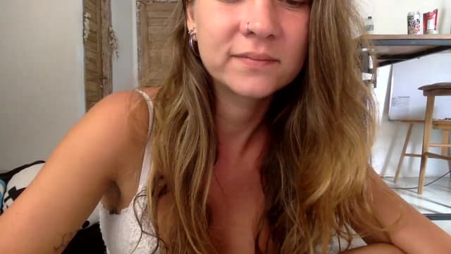 Gallery image thumbnail from Qi_ra's myfreecams stream on, 08/21/2023, 02:06 image 14 of 20