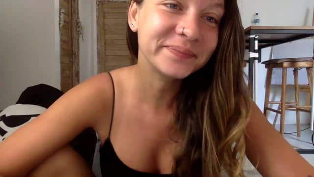 Gallery image thumbnail from Qi_ra's myfreecams stream on, 08/24/2023, 24:01 image 9 of 20