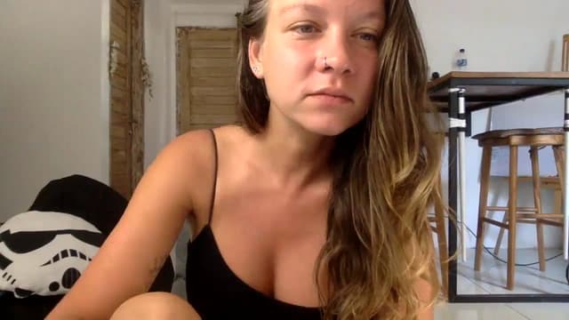 Gallery image thumbnail from Qi_ra's myfreecams stream on, 08/24/2023, 24:01 image 6 of 20