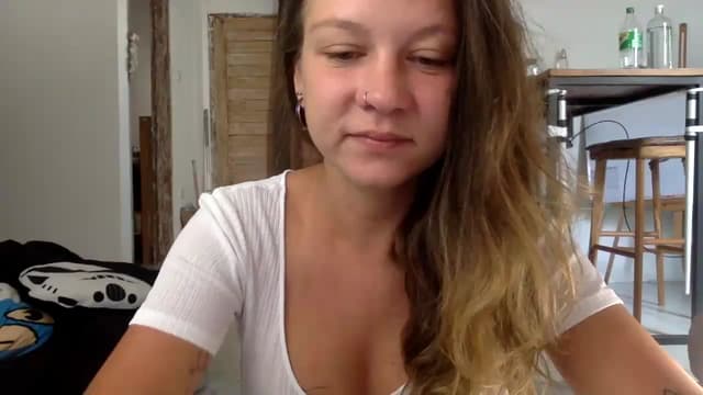 Gallery image thumbnail from Qi_ra's myfreecams stream on, 09/06/2023, 24:00 image 2 of 20