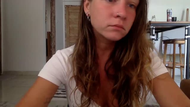 Gallery image thumbnail from Qi_ra's myfreecams stream on, 10/08/2023, 02:14 image 7 of 20