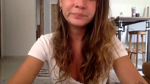 Gallery image thumbnail from Qi_ra's myfreecams stream on, 10/08/2023, 02:14 image 2 of 20