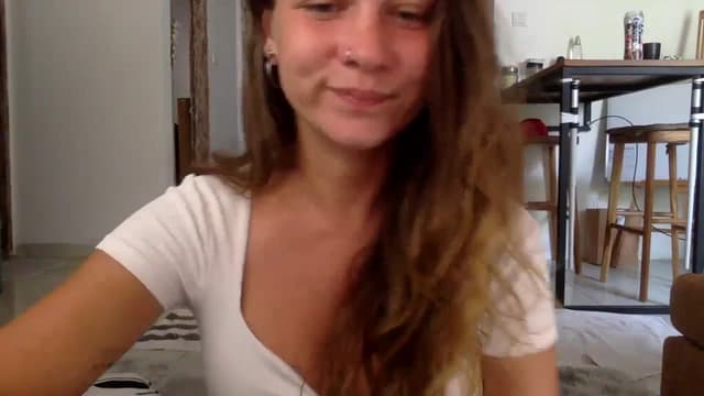 Gallery image thumbnail from Qi_ra's myfreecams stream on, 10/08/2023, 03:24 image 4 of 20