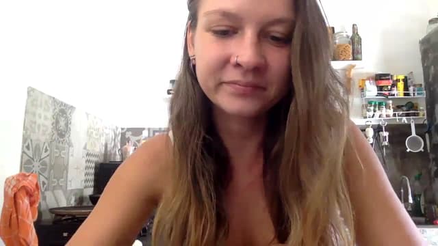 Gallery image thumbnail from Qi_ra's myfreecams stream on, 03/05/2024, 06:19 image 20 of 20