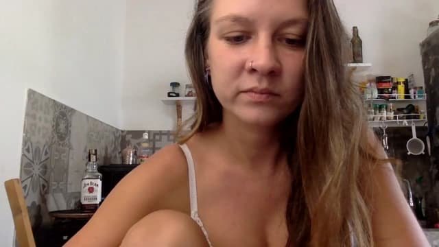 Gallery image thumbnail from Qi_ra's myfreecams stream on, 03/05/2024, 07:00 image 20 of 20