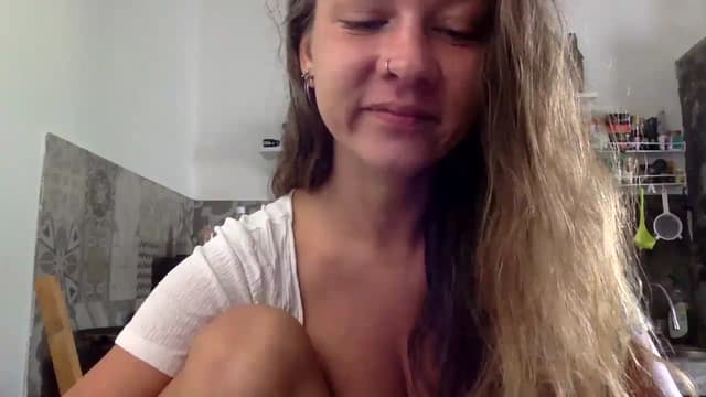 Gallery image thumbnail from Qi_ra's myfreecams stream on, 03/22/2024, 24:45 image 12 of 20