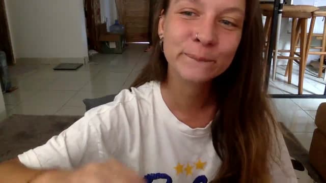 Gallery image thumbnail from Qi_ra's myfreecams stream on, 04/02/2024, 02:02 image 7 of 20
