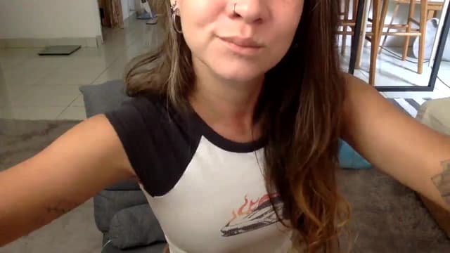 Gallery image thumbnail from Qi_ra's myfreecams stream on, 04/09/2024, 24:25 image 13 of 20