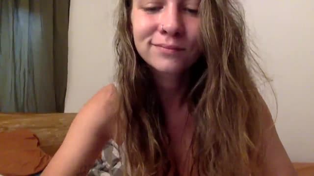 Gallery image thumbnail from Qi_ra's myfreecams stream on, 05/27/2024, 24:01 image 10 of 20