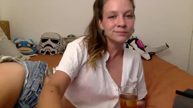 Gallery image thumbnail from Qi_ra's myfreecams stream on, 06/23/2024, 09:19 image 16 of 20