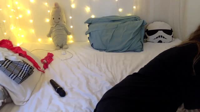 Gallery image thumbnail from Qi_ra's myfreecams stream on, 10/30/2024, 09:51 image 8 of 20