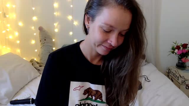 Gallery image thumbnail from Qi_ra's myfreecams stream on, 11/02/2024, 01:51 image 13 of 20