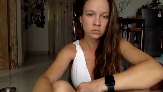 Gallery image thumbnail from Qi_ra's myfreecams stream on, 01/12/2025, 10:48 image 6 of 20