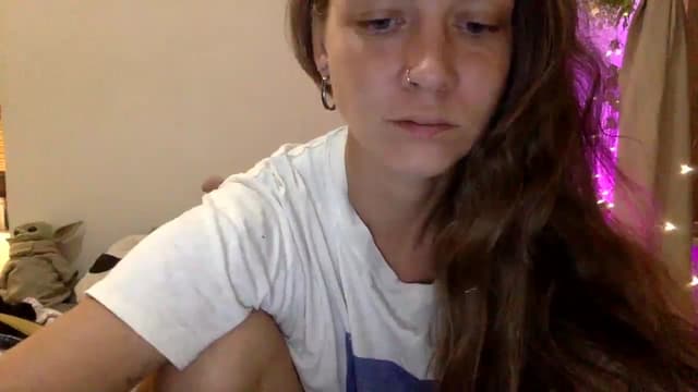 Gallery image thumbnail from Qi_ra's myfreecams stream on, 03/04/2025, 15:17 image 16 of 20