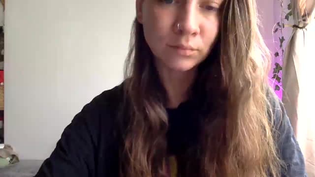 Gallery image thumbnail from Qi_ra's myfreecams stream on, 03/25/2025, 24:23 image 5 of 20
