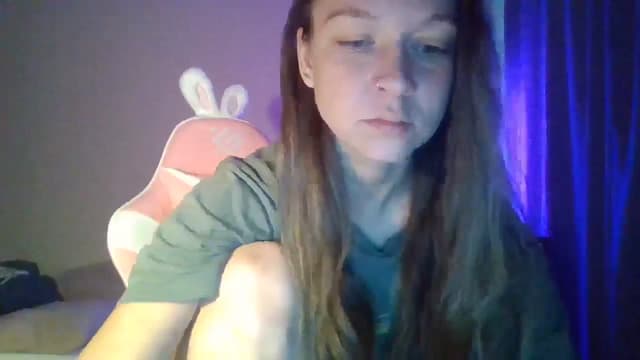Gallery image thumbnail from Qi_ra's myfreecams stream on, 04/28/2025, 06:21 image 4 of 20