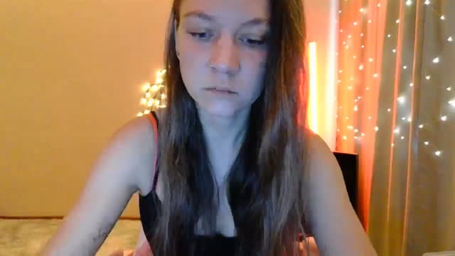 Gallery image thumbnail from Qi_ra's myfreecams stream on, 05/09/2025, 07:51 image 14 of 20
