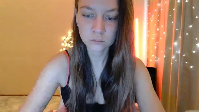 Gallery image thumbnail from Qi_ra's myfreecams stream on, 05/09/2025, 07:51 image 9 of 20